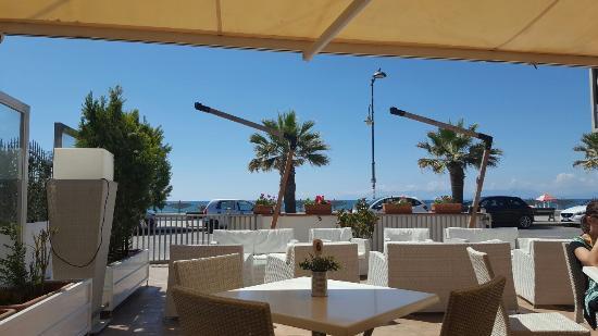 MONTI' Braceria-Gastronomia Cilentana-Bruschetteria